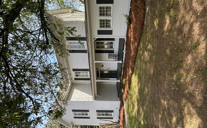 Pictures of Office property located at 500 W John St, Matthews, NC 28105 for sales - image #1