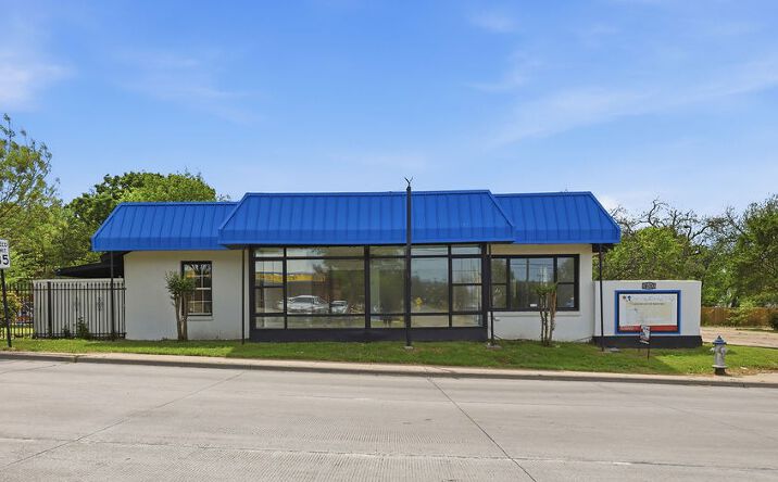 Pictures of Retail property located at 1400 E Belt Line Rd, Carrollton, TX 75006 for sales - image #1