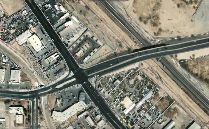 Pictures of Land property located at Delta, El Paso, TX 79915 for sales - image #1