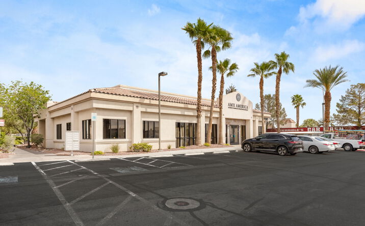 Pictures of Mixed Use, Office property located at 7830 W Sahara Ave, Las Vegas, NV 89117 for sales - image #1