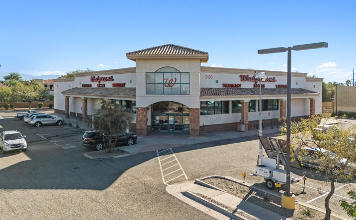 Pictures of Retail property located at 3180 N Campbell Ave, Tucson, AZ 85719 for sales - image #1