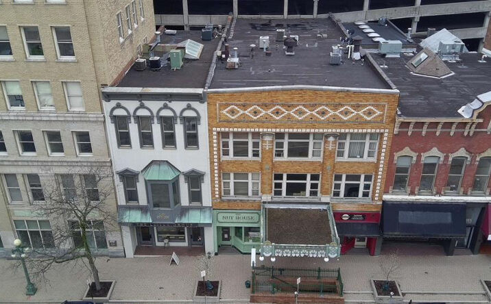 Pictures of Office, Retail property located at 309 Main St, Peoria, IL 61602 for sales - image #1
