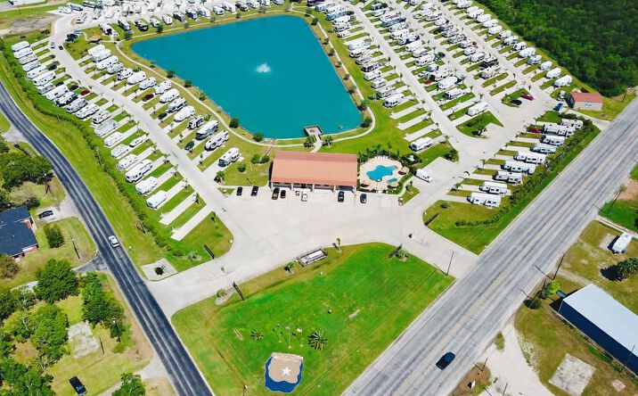 Pictures of Multifamily property located at 4401 Texas 35 Business, Rockport, TX 78382, 2499 West Austin Street, Port Lavaca, TX 77979 for sales - image #1