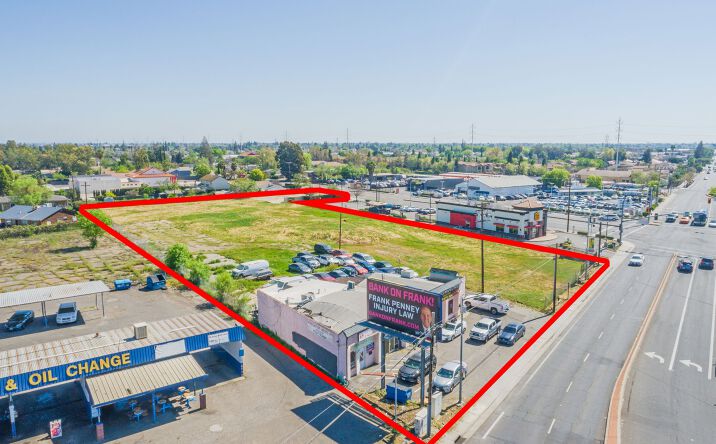 Pictures of Land, Retail, Multifamily property located at 6333-6341 Stockton Blvd, Sacramento, CA 95824 for sales - image #1