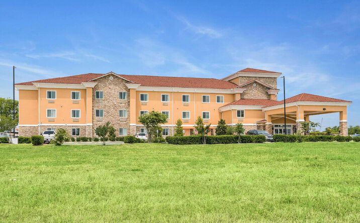 Pictures of Hospitality property located at 2011 State Hwy 78, Wylie, TX 75098 for sales - image #1