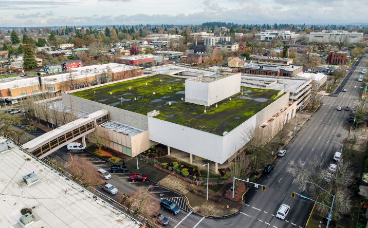 Pictures of Retail property located at 400 High St NE, Salem, OR 97301 for sales - image #1