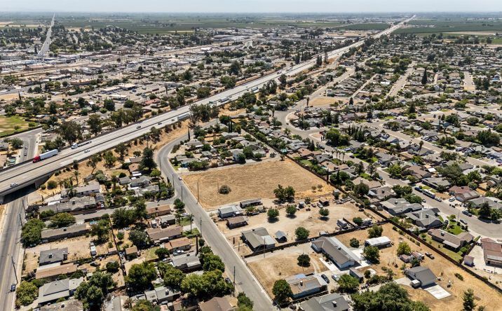 Pictures of Land property located at 2595 Pine St, Selma, CA 93662 for sales - image #1