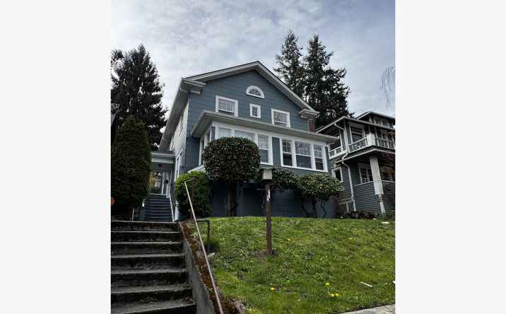 Pictures of Multifamily property located at 5235 19th Ave NE, Seattle, WA 98105 for sales - image #1