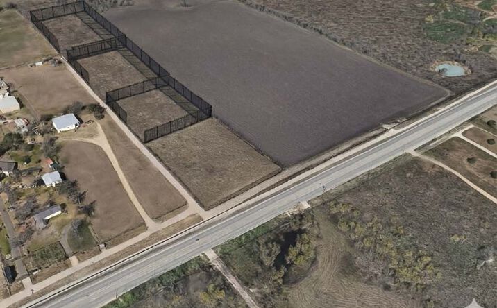Pictures of Land property located at 14630 Cameron Rd, Pflugerville, TX 78660 for sales - image #1