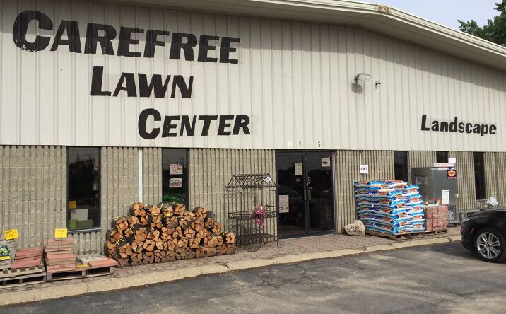 Pictures of Retail property located at 2805 Van Horn Rd, Trenton, MI 48183 for sales - image #1