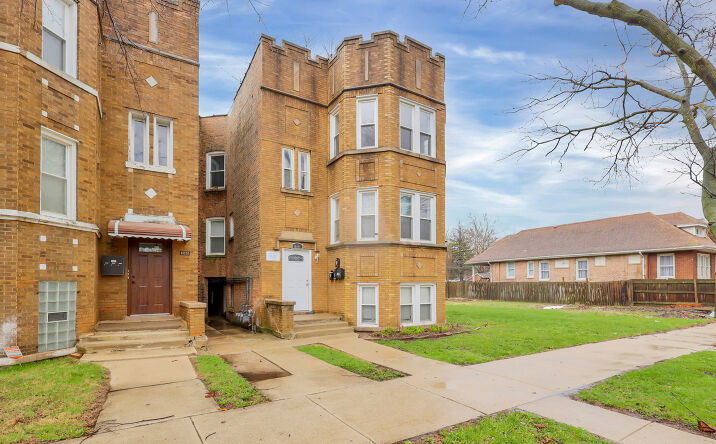 Pictures of Multifamily property located at 8039 S Marquette Avenue, Chicago, IL 60617 for sales - image #1