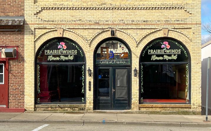 Pictures of Retail, Office property located at 146 S Main, Lodi, WI 53555 for sales - image #1