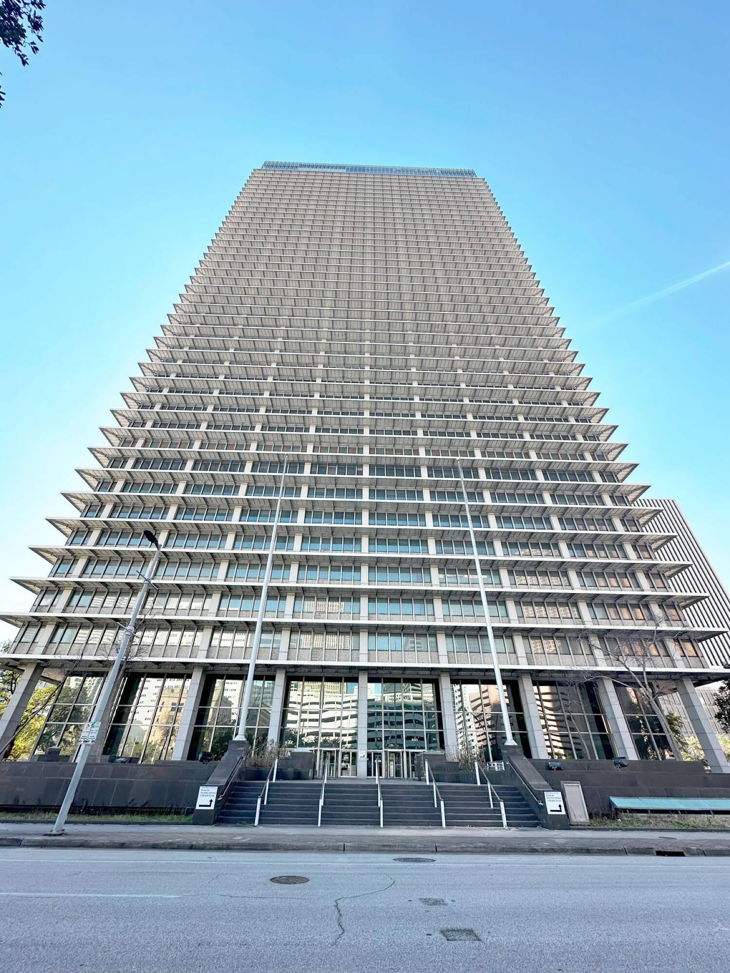 800 Bell Street, Houston, TX 77002 | Crexi.com