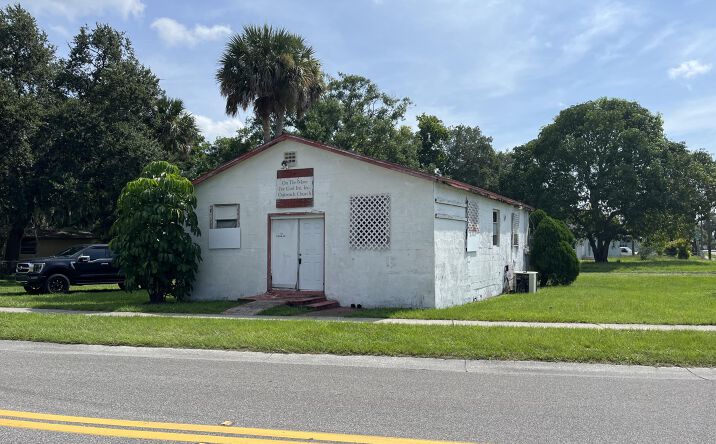 Pictures of Office property located at 929 S Deleon Avenue, Titusville, FL 32780 for sales - image #1