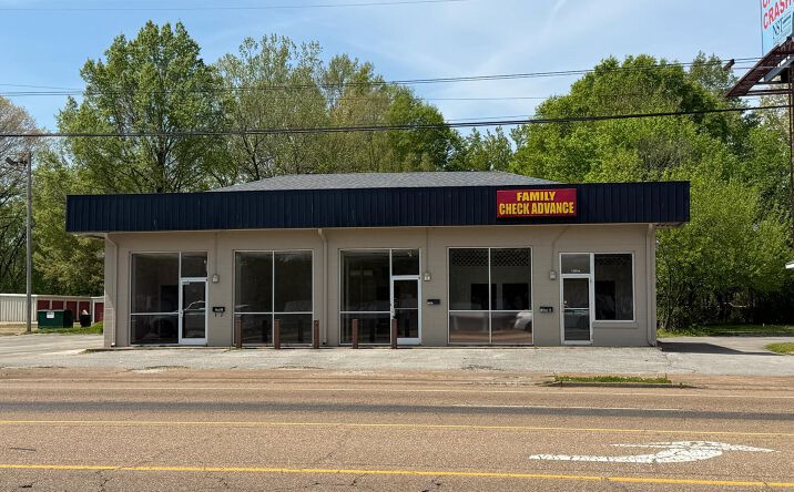 Pictures of Business for Sale, Retail property located at 1345 S Highland Avenue, Jackson, TN 38301 for sales - image #1
