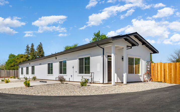 Pictures of Multifamily property located at 1515 Marshall lane, Linda CA, USA, Linda, CA 95901 for sales - image #1