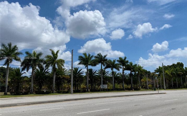 Pictures of Land property located at 4411 Forest Hill Blvd, Palm Springs, FL 33406 for sales - image #1