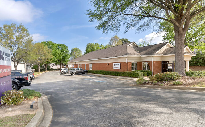 Pictures of Office, Retail property located at 35 Ray E Talley Ct, Simpsonville, SC 29680 for sales - image #1