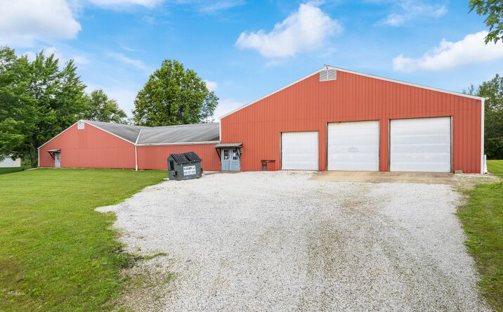 Pictures of Mixed Use property located at 22840 BUCK RD, ALLIANCE, OH 44601 for sales - image #1