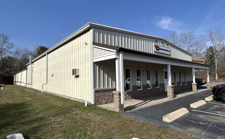 Pictures of Industrial property located at 6 Colton Rd, East Lyme, CT 06333 for sales - image #1