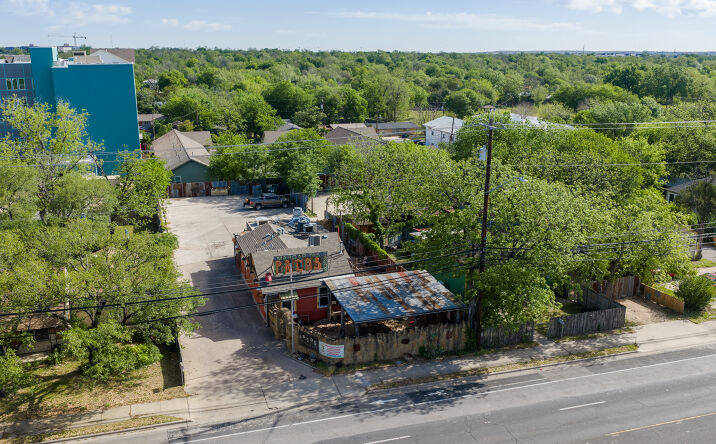 Pictures of Land, Retail property located at 1304 E 51st St, Austin, TX 78723, 1306 E 51st St, Austin, TX 78723 for sales - image #1