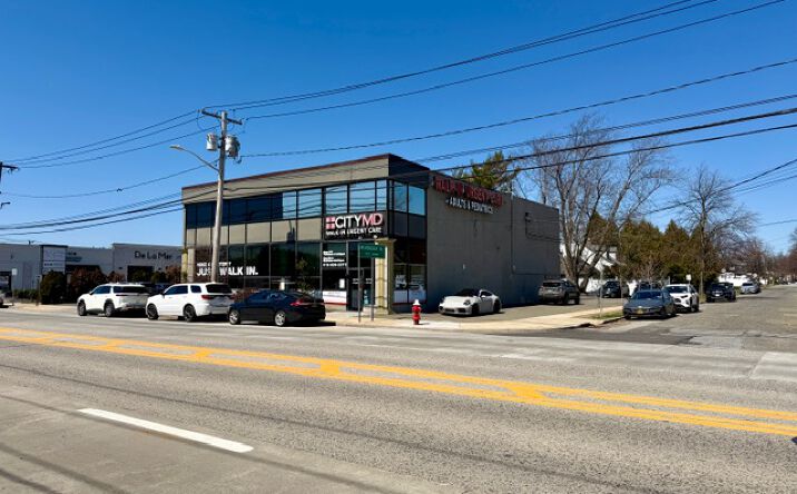 Pictures of Office property located at 2465 Merrick Road, Bellmore, NY 11710 for sales - image #1