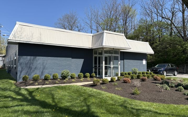 Pictures of Office property located at 1830 E BROAD ST, COLUMBUS, OH 43203-2003, 1830 E Broad St, Columbus, OH 43203 for sales - image #1