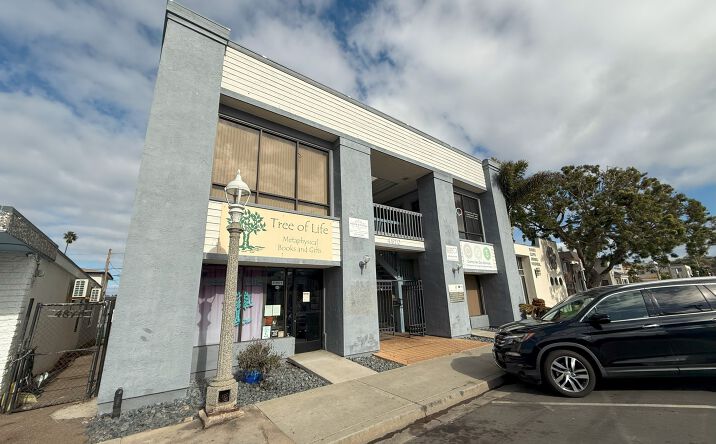 Pictures of Retail, Office, Mixed Use property located at 4870 Santa Monica Avenue, San Diego, CA 92107 for sales - image #1