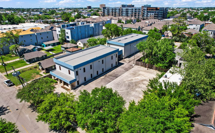 Pictures of Industrial property located at 901 West 18th Street, Houston, TX 77008 for sales - image #1