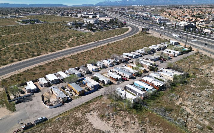 Pictures of Mobile Home Park property located at 12751 MARIPOSA RD, VICTORVILLE, CA 92395-5320 for sales - image #1