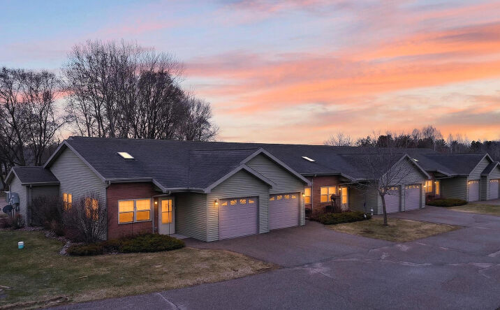 Pictures of Multifamily property located at 112 Market Square Dr 152, Wautoma, WI 54982 for sales - image #1