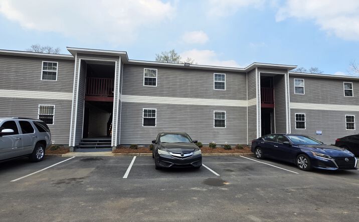 Pictures of Multifamily property located at 101 Brooks Blvd, Fort Valley, GA 31030 for sales - image #1