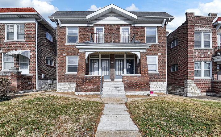 Pictures of Retail property located at 5027 Chippewa Street, St. Louis, MO 63109 for sales - image #1