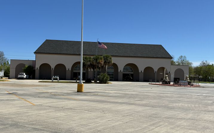Pictures of Retail, Hospitality property located at 1940 Ormond Boulevard, Destrehan, LA 70047 for sales - image #1