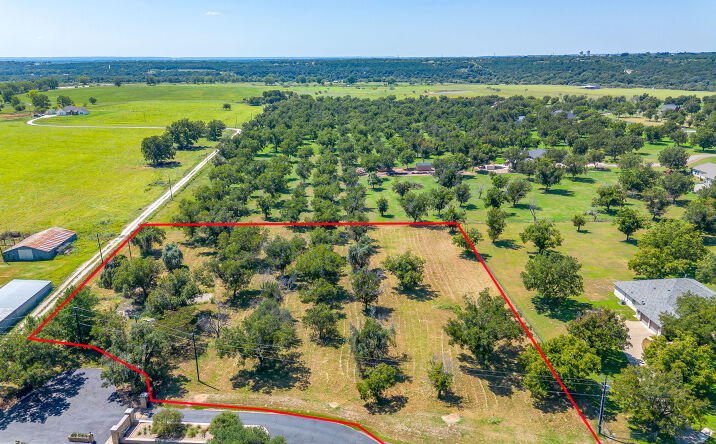 Pictures of Land property located at 10005 Orchards Blvd, Cleburne, TX 76033 for sales - image #1