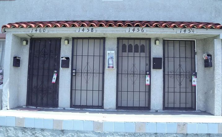 Pictures of Multifamily property located at 1454 Magnolia, Long Beach, CA 90813 for sales - image #1