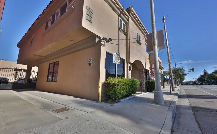 Pictures of Multifamily property located at 1016 S Gaffey, San Pedro, CA 90731 for sales - image #1