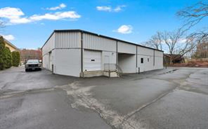 Pictures of Retail, Industrial property located at 179 Main Street, Monroe, CT 06468 for sales - image #1