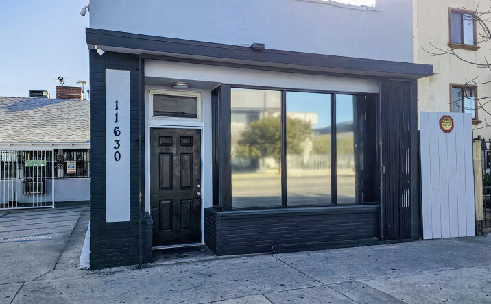 Pictures of Office property located at 11628 Victory Blvd, Los Angeles, CA 91606 for sales - image #1