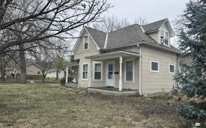 Pictures of Multifamily property located at 831 Kearney Street, Manhattan, KS 66502 for sales - image #1
