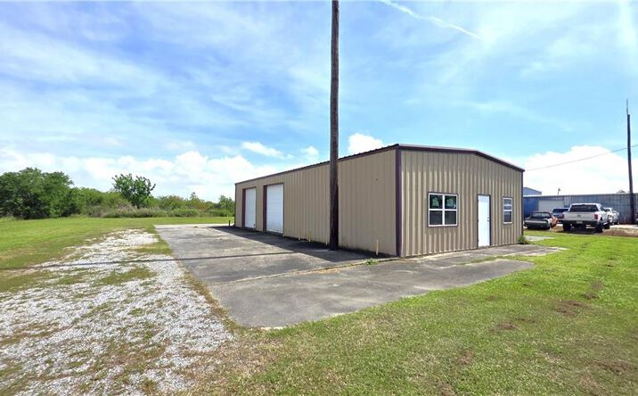 Pictures of Special Purpose property located at 36173 Hwy 11 Highway, Buras, LA 70041 for sales - image #1