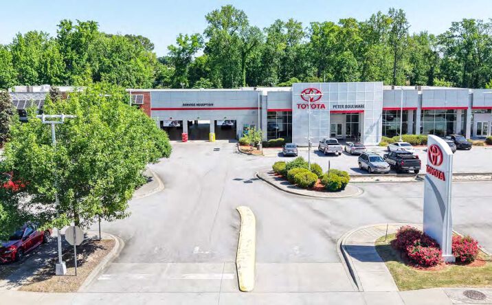 Pictures of Retail property located at 2136 Sunset Blvd, West Columbia, SC 29169 for sales - image #1