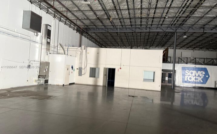 Pictures of Industrial property located at 3025 WHITTEN RD, Lakeland, FL 33811 for sales - image #1