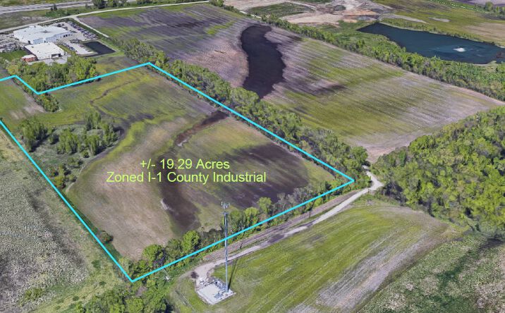 Pictures of Land property located at 70th St, Moline, IL 61265 for sales - image #1