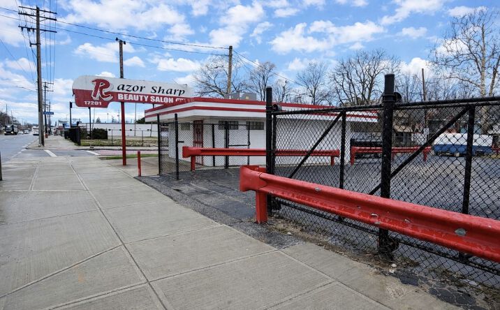 Pictures of Business for Sale, Land, Mixed Use, Office, Retail property located at 17201 Euclid Ave, Cleveland, OH 44112 for sales - image #1
