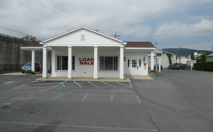 Pictures of Retail property located at 155 North Richard Street, Bedford, PA 15522 for sales - image #1