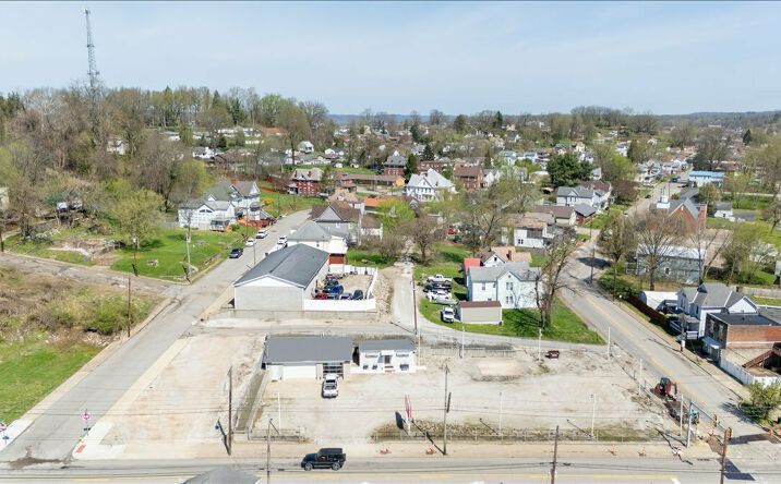 Pictures of Retail property located at 705 Seventh Street, Parkersburg, WV 26101 for sales - image #1