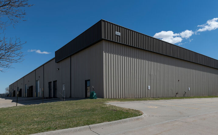 Pictures of Industrial property located at 4800 North 48th Street, Lincoln, NE 68504 for sales - image #1