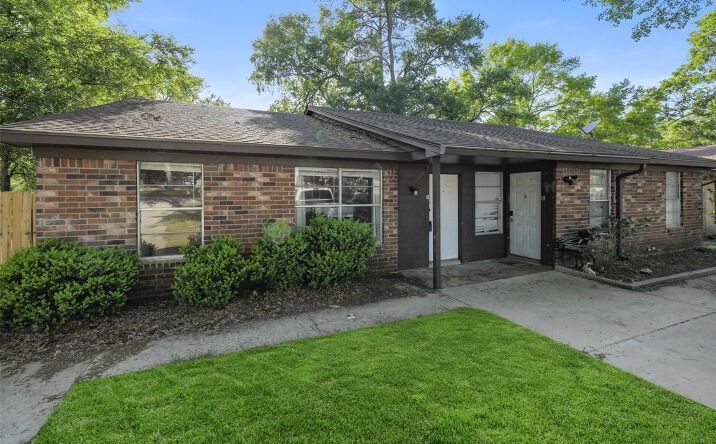 Pictures of Multifamily property located at 217 Lazy Ln, Conroe, TX 77301 for sales - image #1