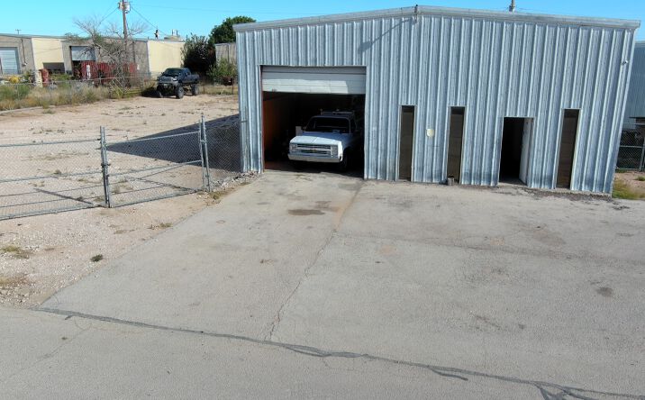 Pictures of Industrial property located at 1609 E Taylor Ave, Midland, TX 79701 for sales - image #1
